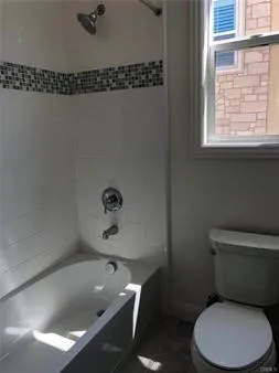 40 Barberry Lake Forest, CA 92630