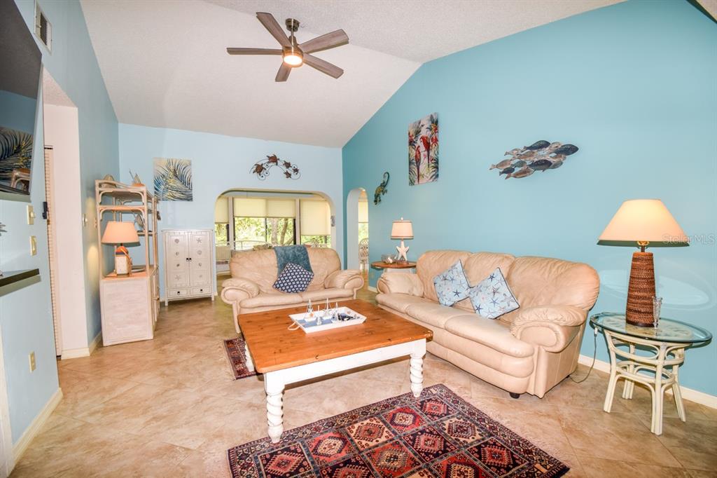 243 SOUTHAMPTON LANE #273 Venice, FL 34293