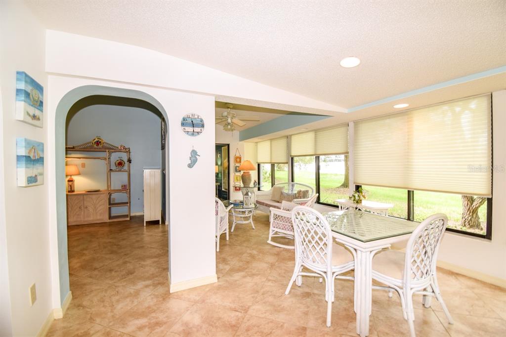 243 SOUTHAMPTON LANE #273 Venice, FL 34293