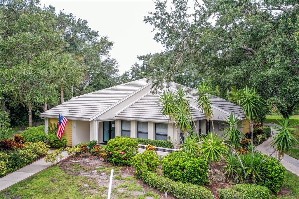243 SOUTHAMPTON LANE #273 Venice, FL 34293