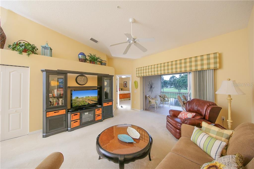 5330 HYLAND HILLS AVENUE #2321 Sarasota, FL 34241