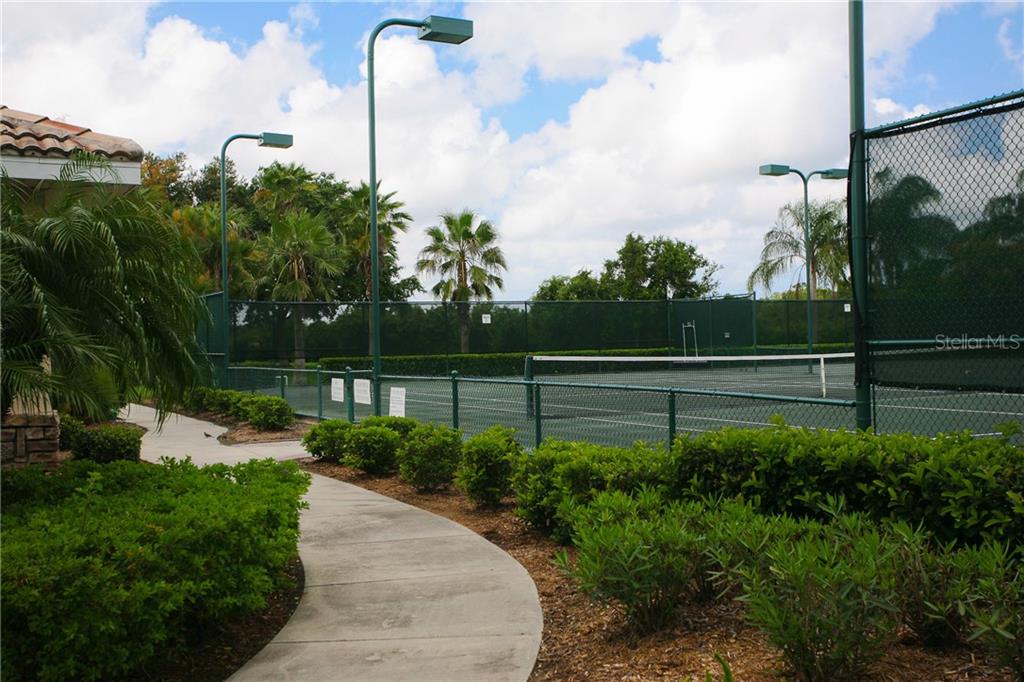 5330 HYLAND HILLS AVENUE #2321 Sarasota, FL 34241