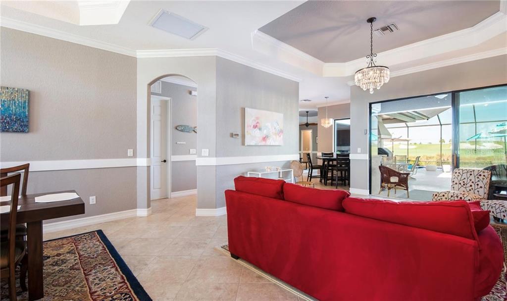 5543 ARNIE LOOP Bradenton, FL 34211