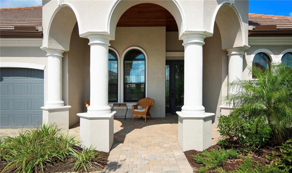 5543 ARNIE LOOP Bradenton, FL 34211