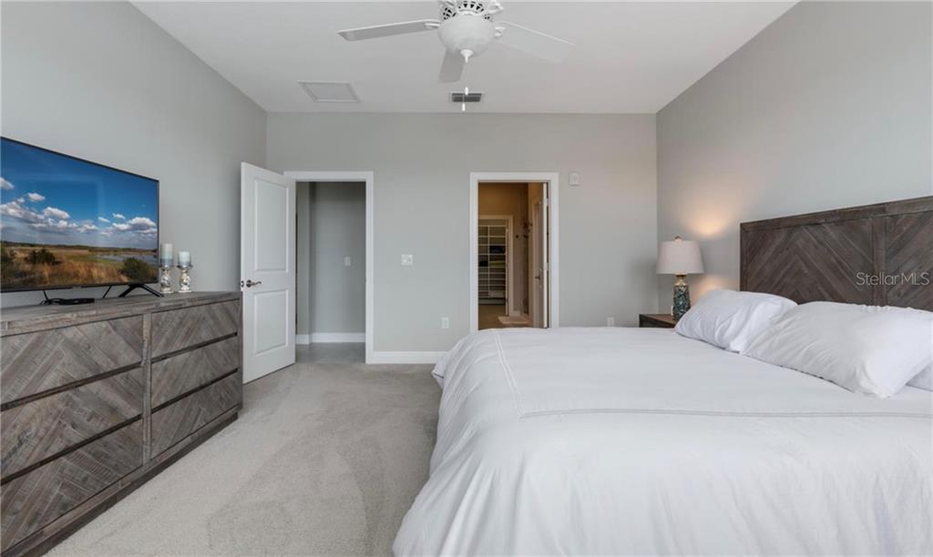 23479 AWABUKI DRIVE #202 Venice, FL 34293