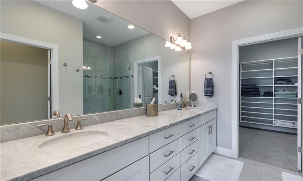 23479 AWABUKI DRIVE #202 Venice, FL 34293