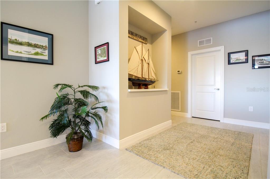 23479 AWABUKI DRIVE #202 Venice, FL 34293