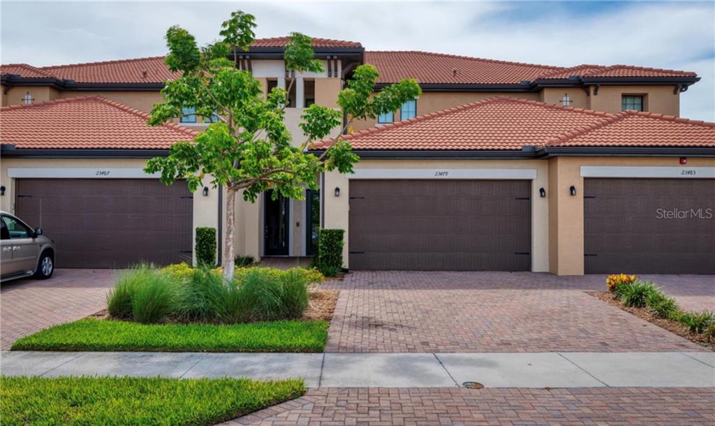 23479 AWABUKI DRIVE #202 Venice, FL 34293