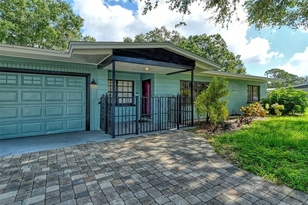 2309 LYNN STREET Sarasota, FL 34231