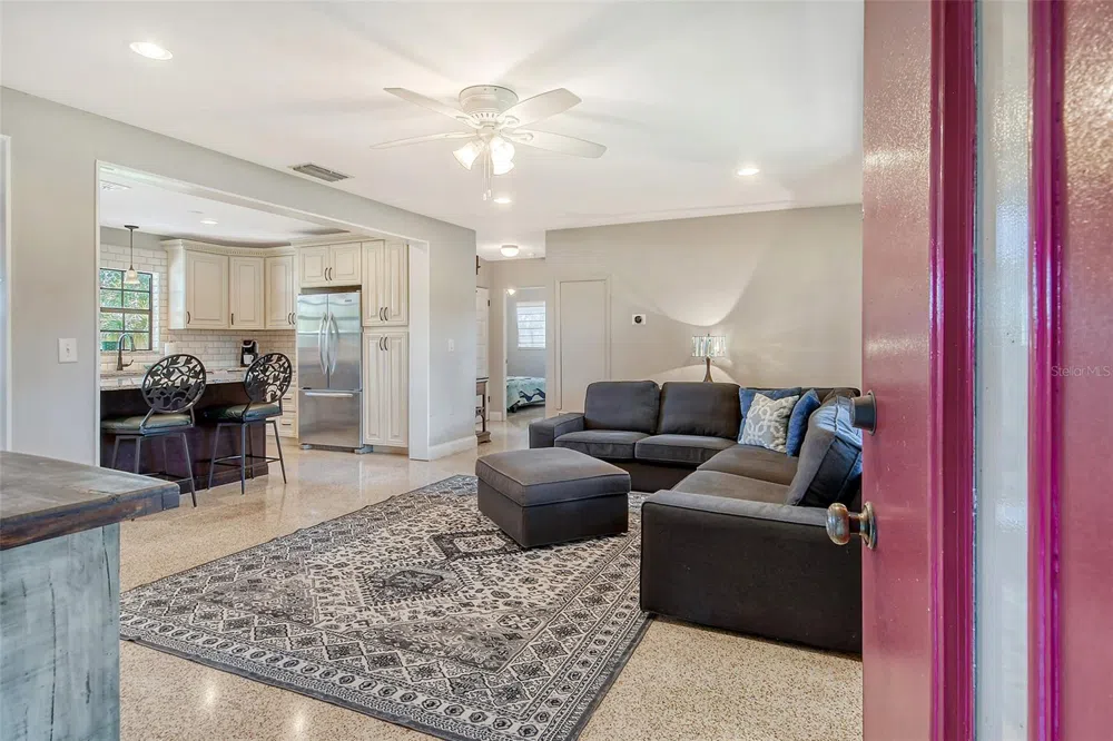 2309 LYNN STREET Sarasota, FL 34231
