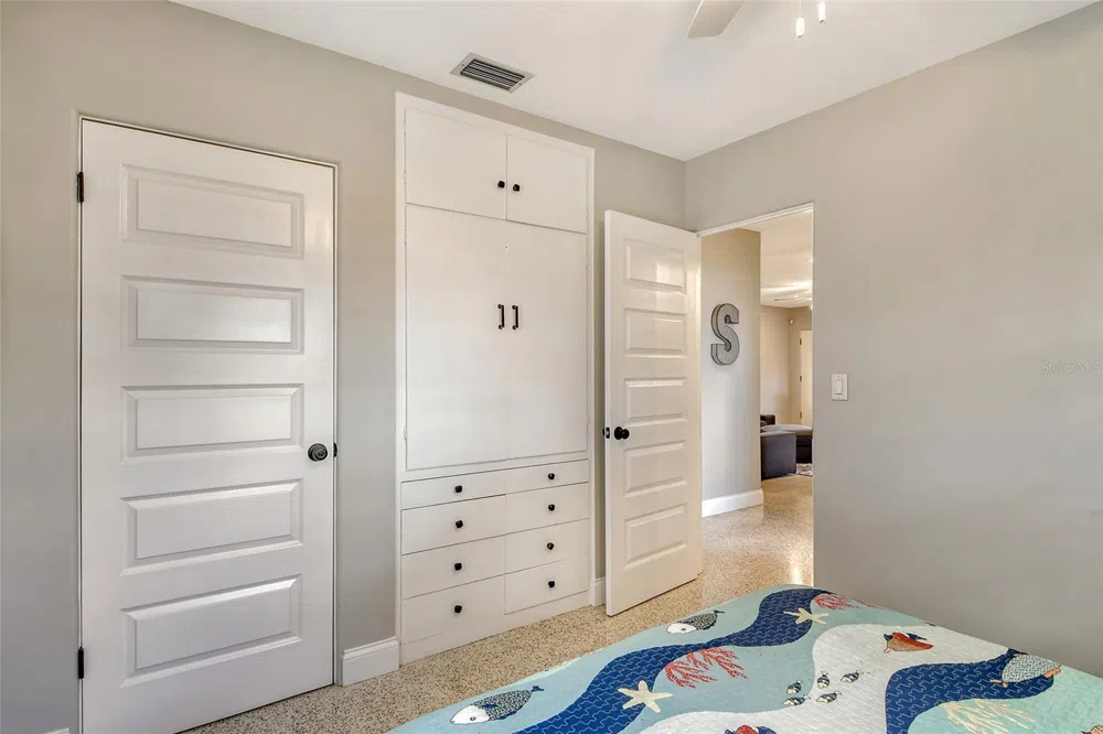 2309 LYNN STREET Sarasota, FL 34231