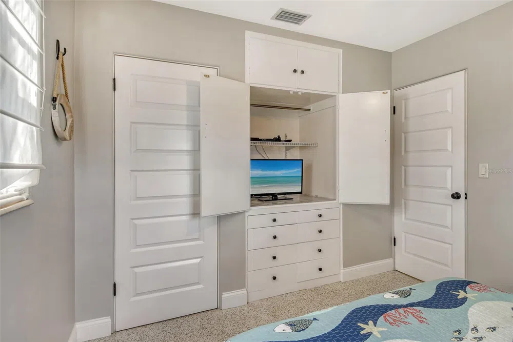 2309 LYNN STREET Sarasota, FL 34231