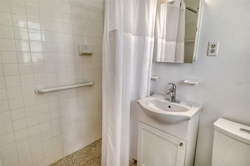 2309 LYNN STREET Sarasota, FL 34231
