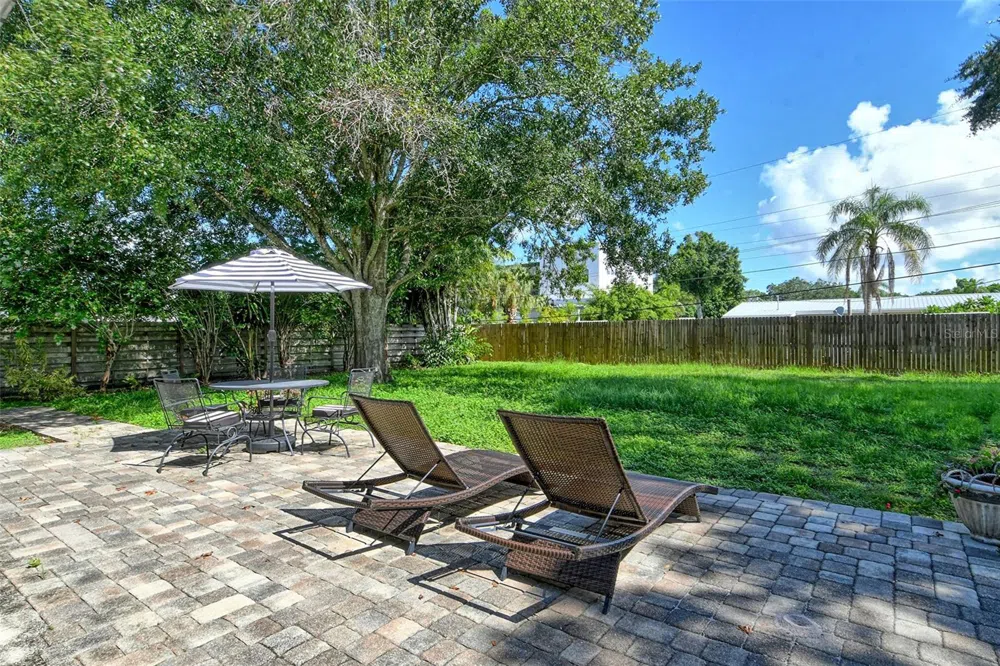 2309 LYNN STREET Sarasota, FL 34231