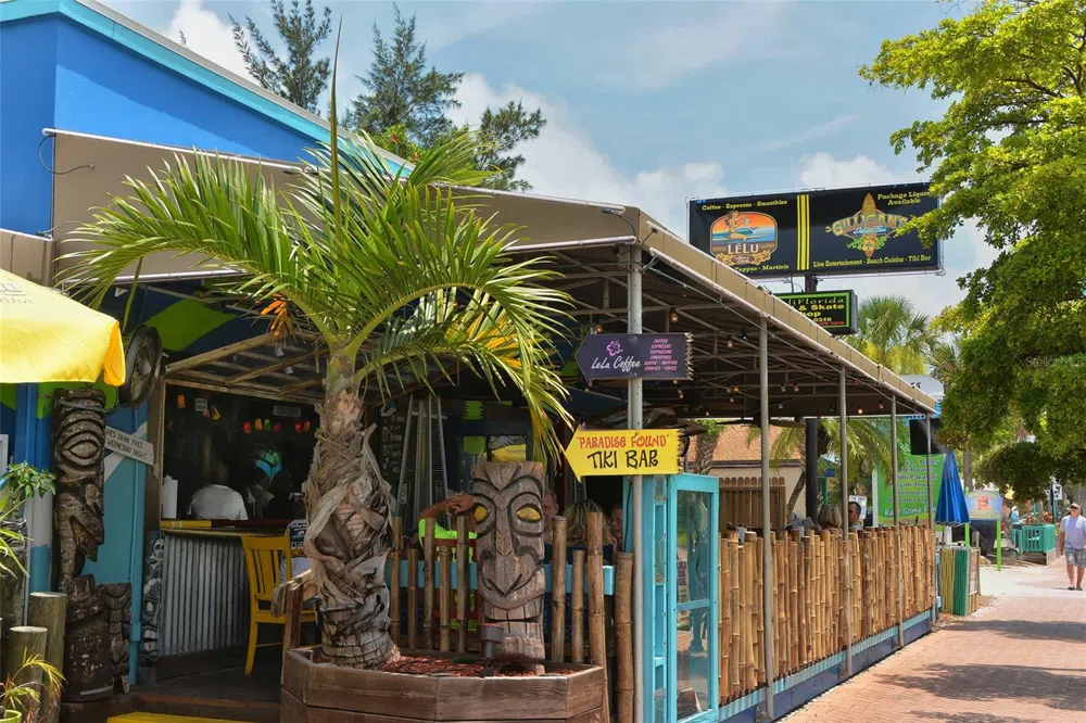 2309 LYNN STREET Sarasota, FL 34231