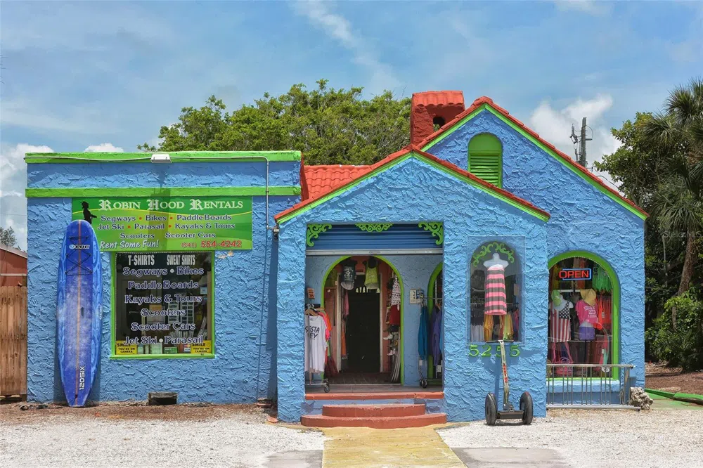 2309 LYNN STREET Sarasota, FL 34231