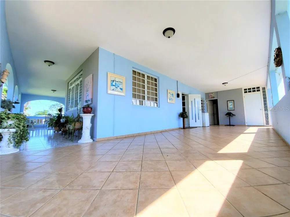 KM 10.0 INT PR-686 Vega Baja, PR 00693