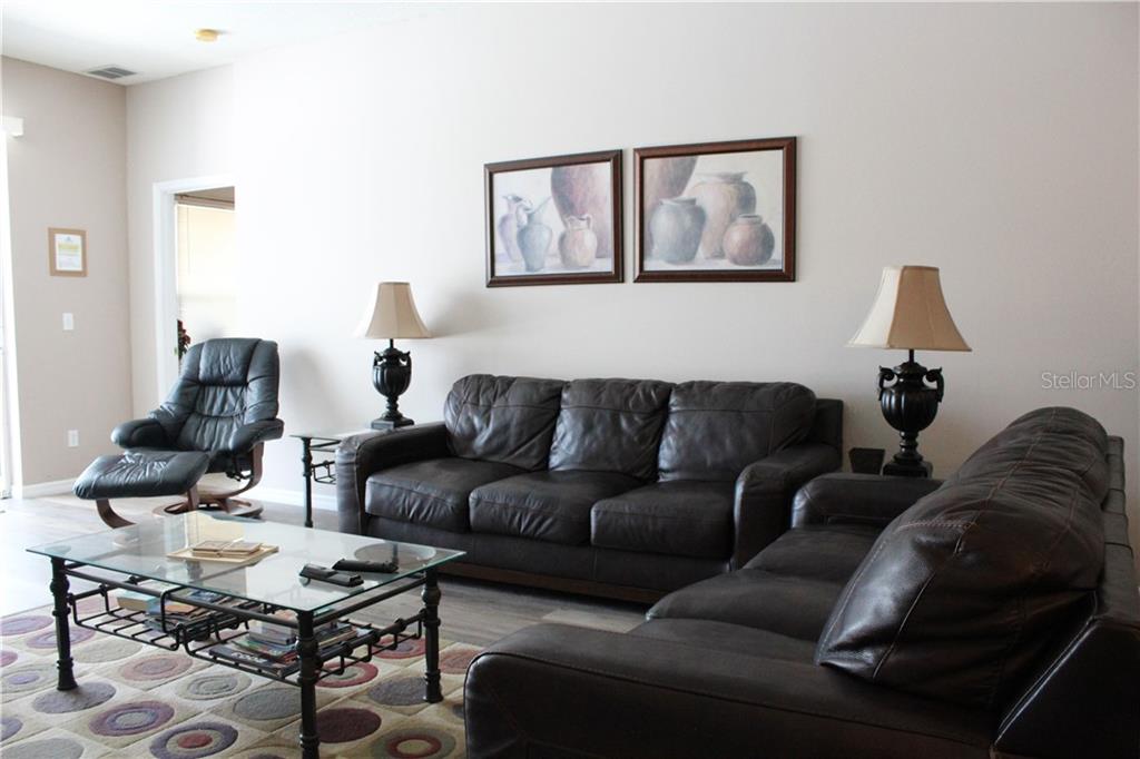 4668 56TH TERRACE E Bradenton, FL 34203