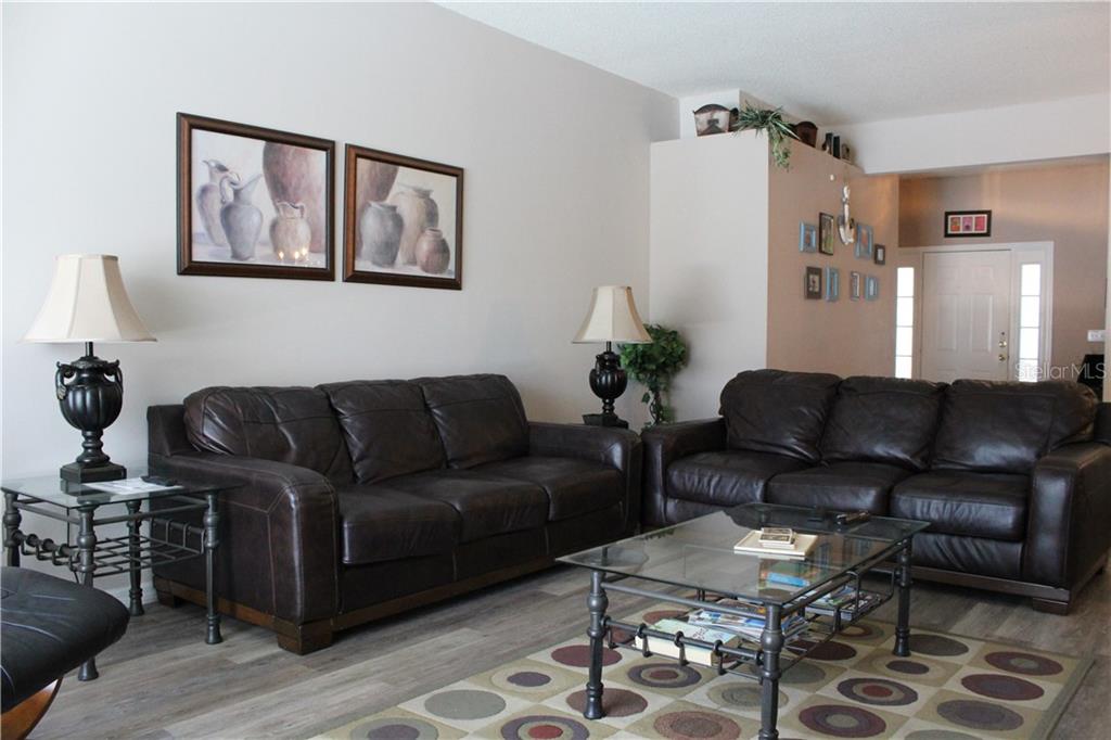 4668 56TH TERRACE E Bradenton, FL 34203