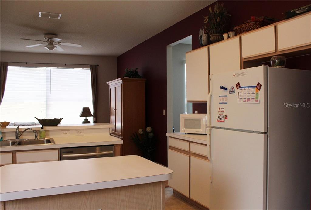 4668 56TH TERRACE E Bradenton, FL 34203