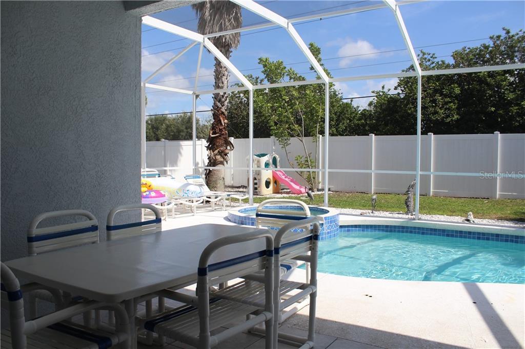 4668 56TH TERRACE E Bradenton, FL 34203
