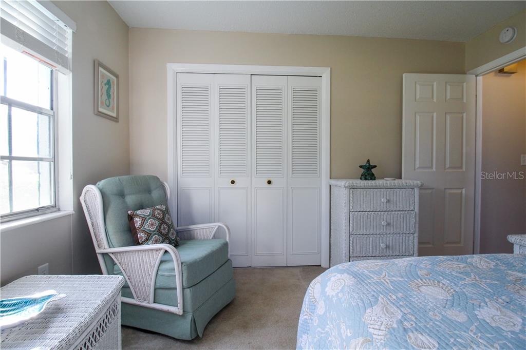 2806 TAUNTON DRIVE W Bradenton, FL 34205