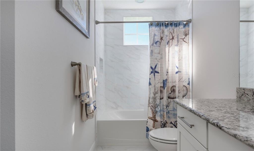 395 ARUBA CIRCLE #203 Bradenton, FL 34209