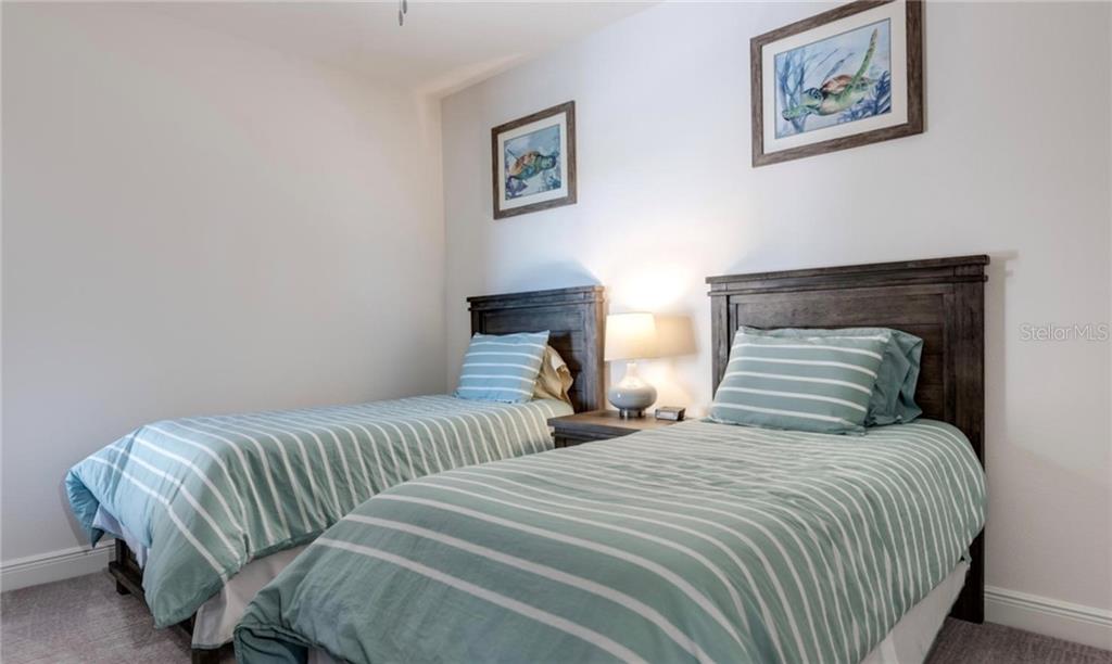 395 ARUBA CIRCLE #203 Bradenton, FL 34209
