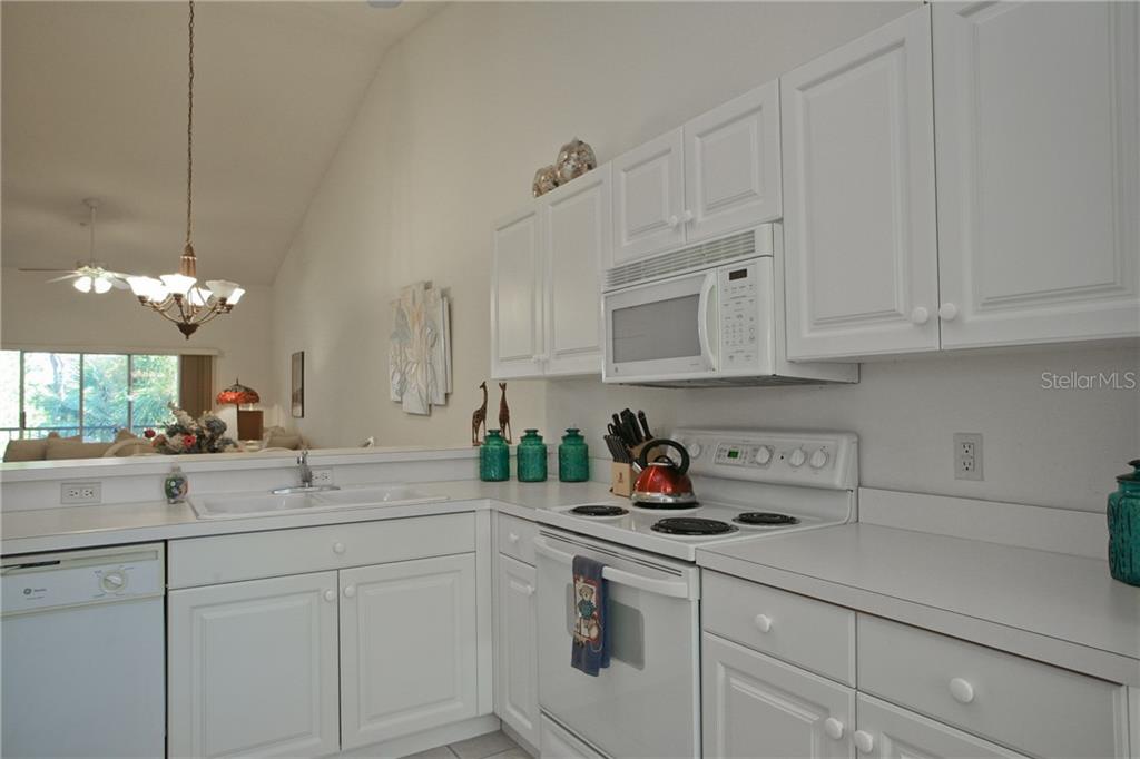 5270 HYLAND HILLS AVENUE #1722 Sarasota, FL 34241