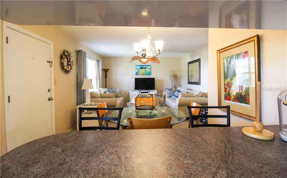460 BASE AVENUE E #125 Venice, FL 34285