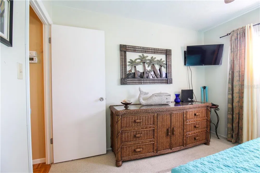 460 BASE AVENUE E #125 Venice, FL 34285