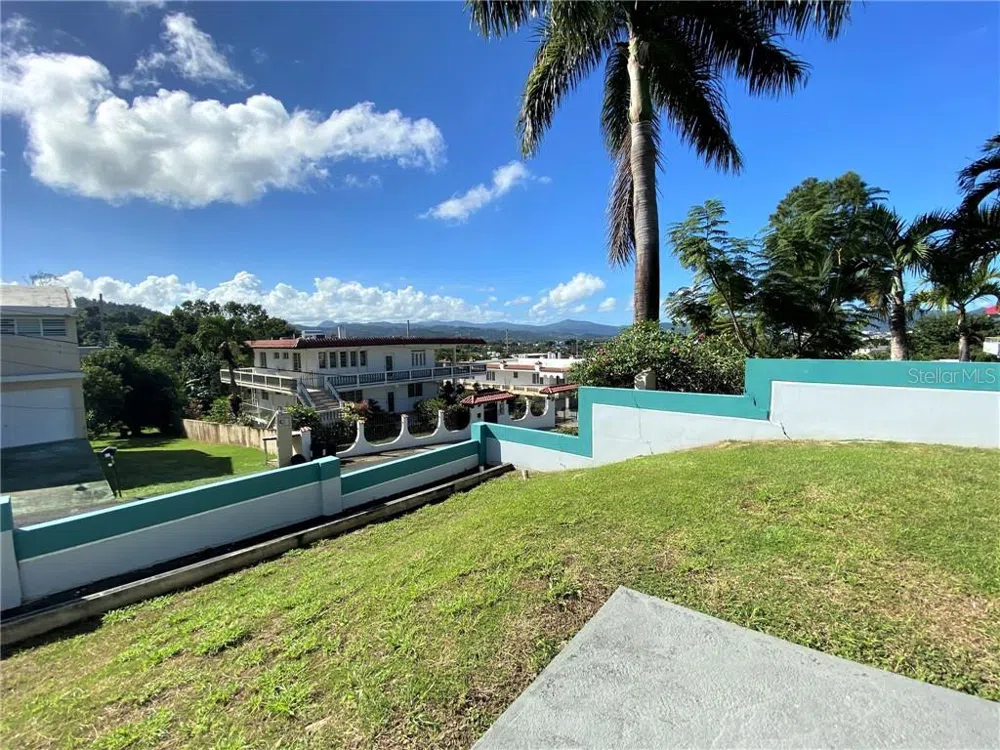#6 CALLE B Gurabo, PR 00778