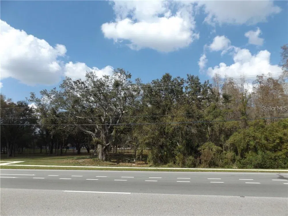 10490 VENTURA BLVD. Tampa, FL 33619