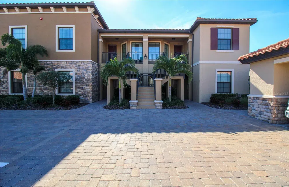 13608 MESSINA LOOP #203 Bradenton, FL 34211