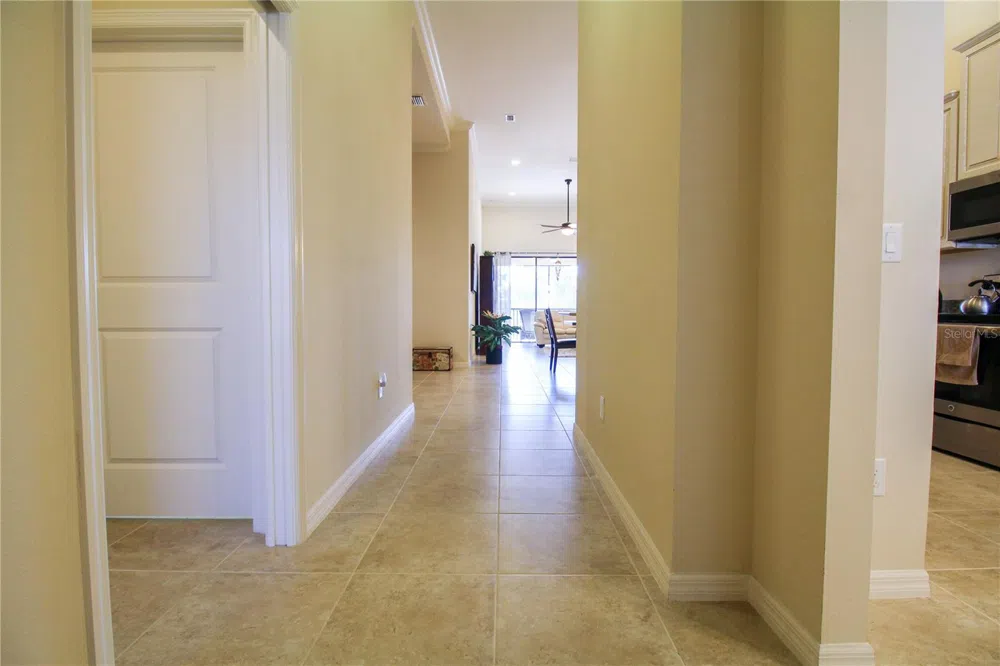 13608 MESSINA LOOP #203 Bradenton, FL 34211