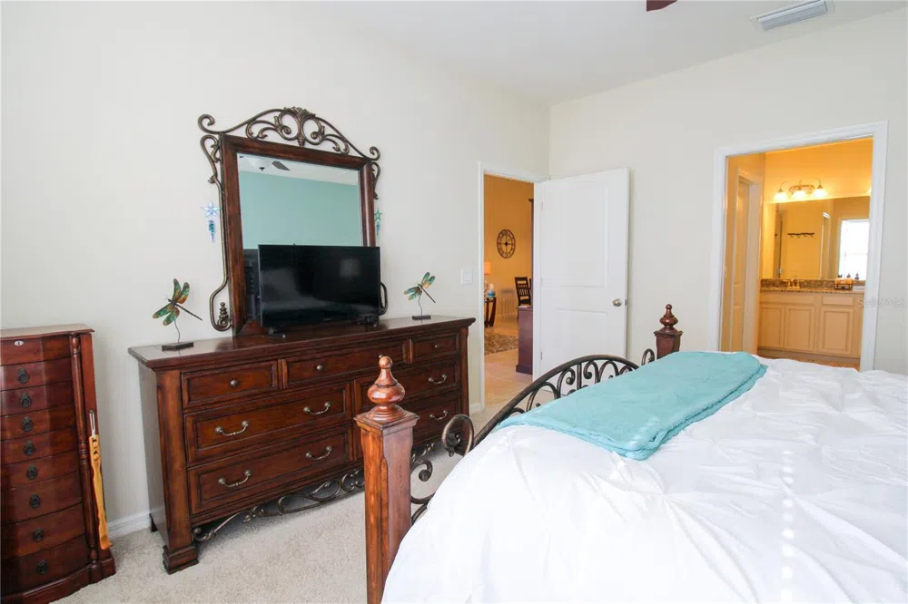 13608 MESSINA LOOP #203 Bradenton, FL 34211