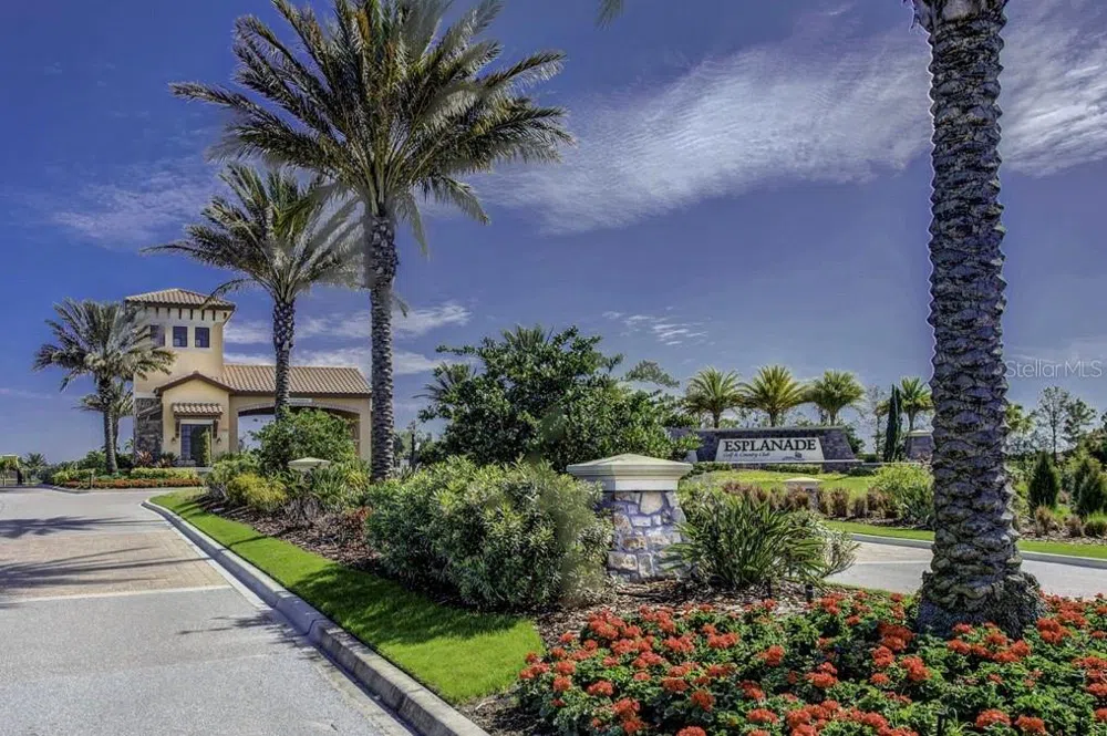 13608 MESSINA LOOP #203 Bradenton, FL 34211