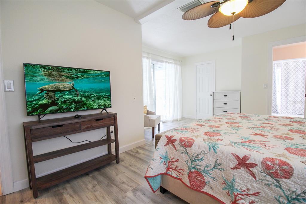 2232 PINE TERRACE Sarasota, FL 34231