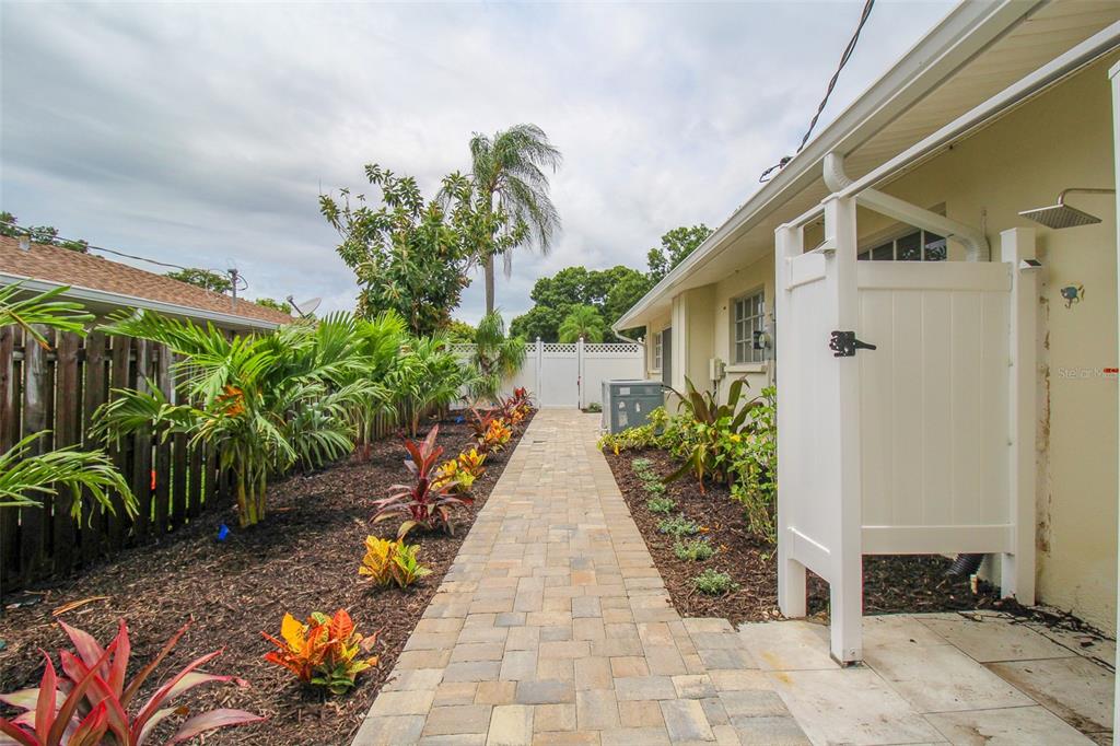 2232 PINE TERRACE Sarasota, FL 34231