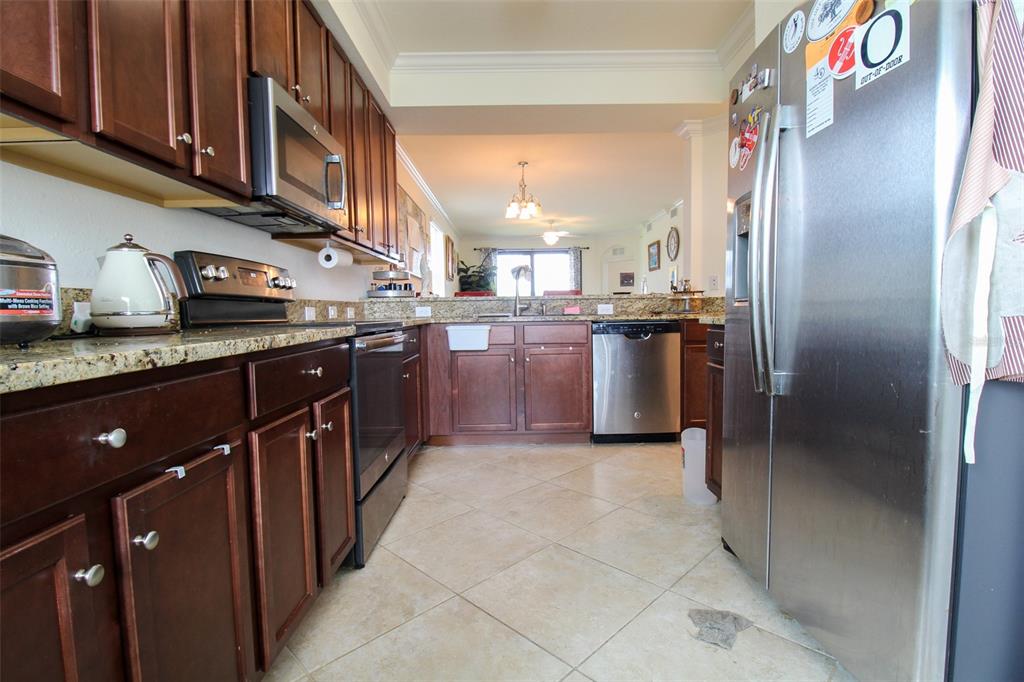 16814 VARDON TERRACE #201 Bradenton, FL 34211