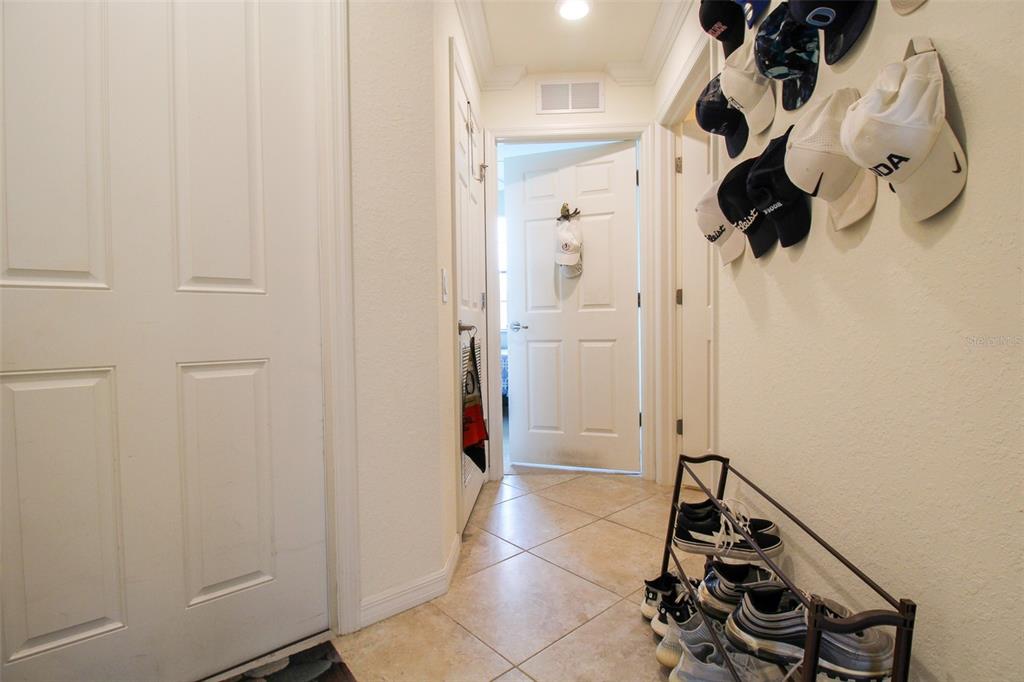 16814 VARDON TERRACE #201 Bradenton, FL 34211