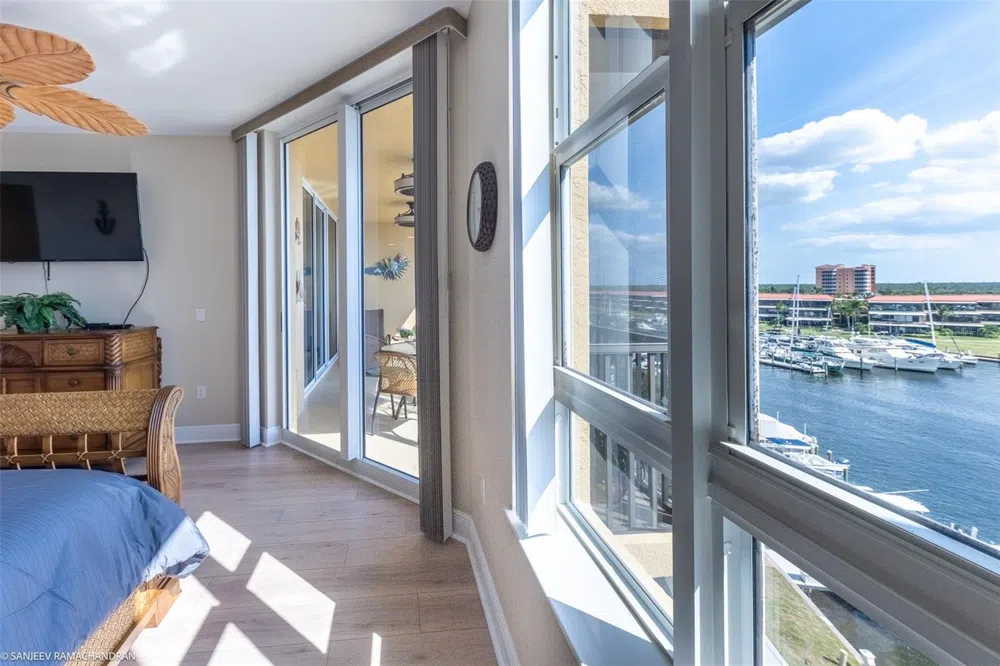 3313 SUNSET KEY CIRCLE #403 Punta Gorda, FL 33955