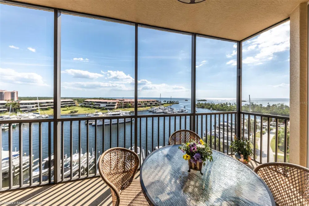 3313 SUNSET KEY CIRCLE #403 Punta Gorda, FL 33955