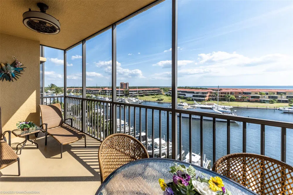 3313 SUNSET KEY CIRCLE #403 Punta Gorda, FL 33955
