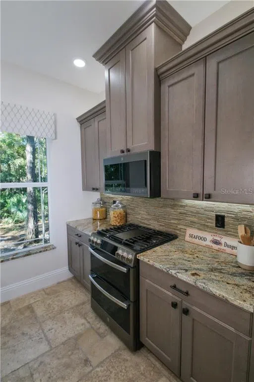 7780 HIDDEN CREEK LOOP #101 Lakewood Ranch, FL 34202