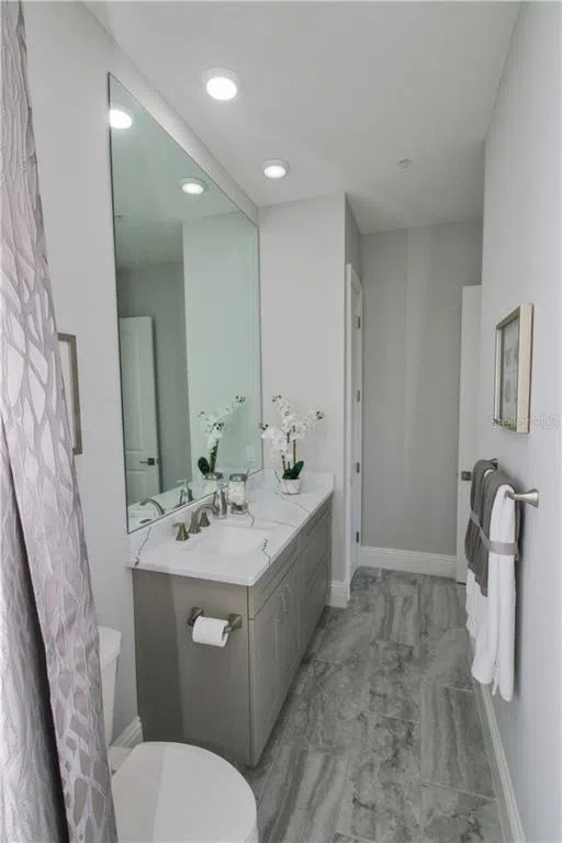 7780 HIDDEN CREEK LOOP #101 Lakewood Ranch, FL 34202
