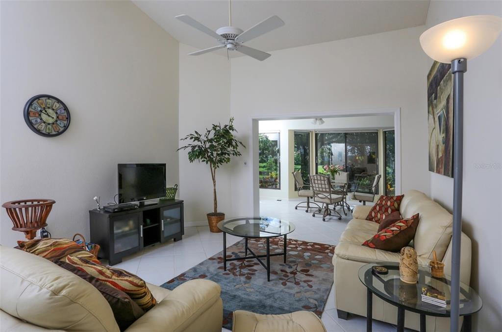 226 SOUTHAMPTON LANE #257 Venice, FL 34293