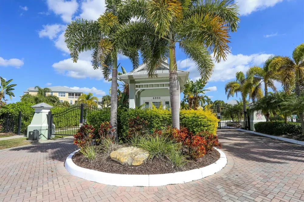 10640 LEMON CREEK LOOP #101 Englewood, FL 34224