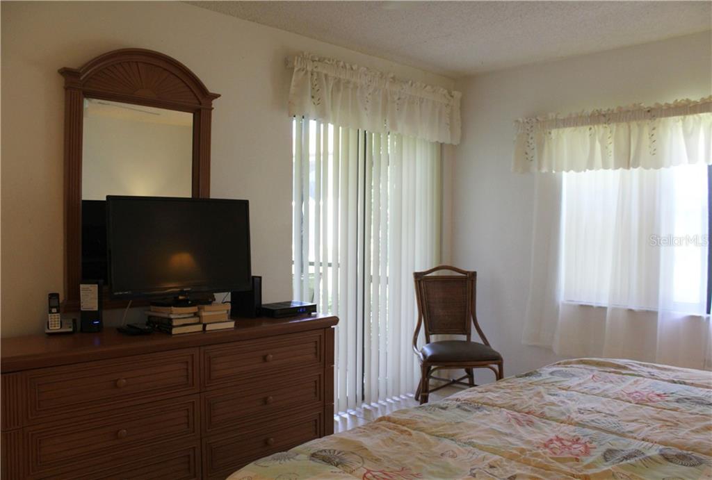 4450 47TH AVENUE W #102 Bradenton, FL 34210