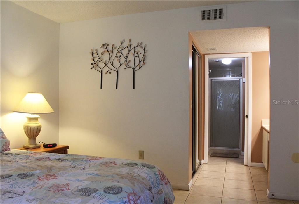 4450 47TH AVENUE W #102 Bradenton, FL 34210